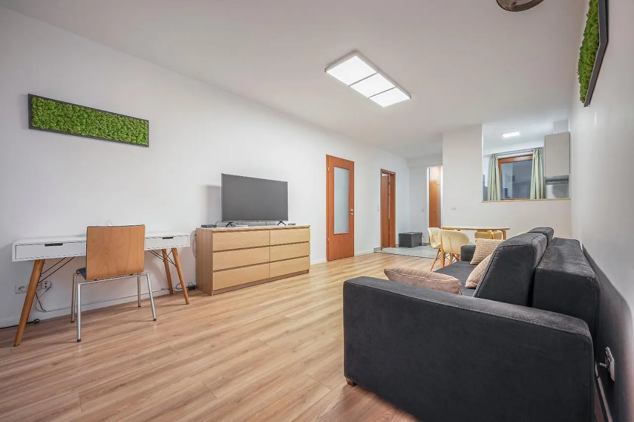 Modern Apartment With Garage Budapest Hungary